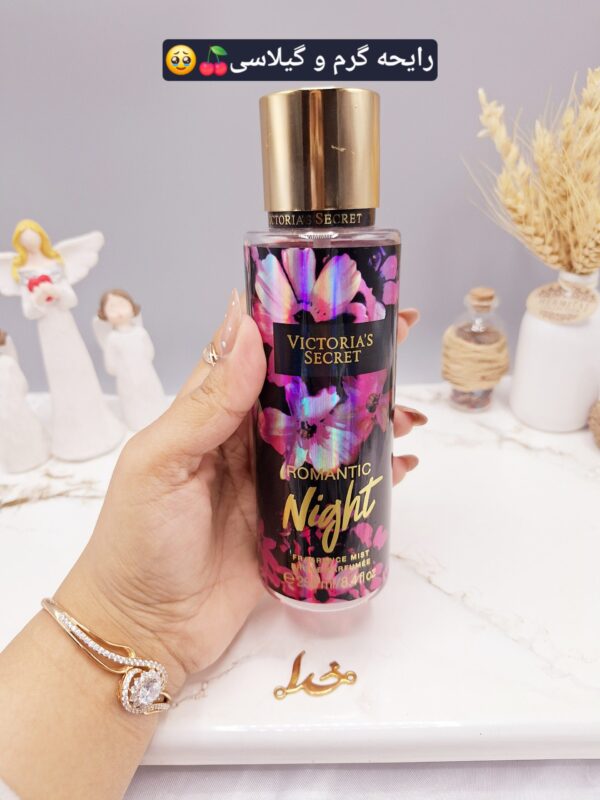 بادی اسپلش 250 ml ویکتوریا سکرت مدل ROMANTIC Night اورجینال -